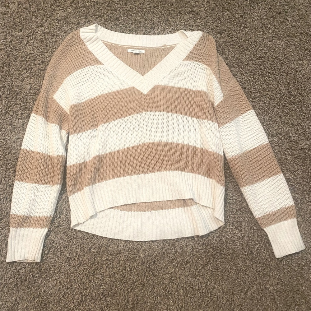 Beige and White American Eagle Knit Sweater (M)